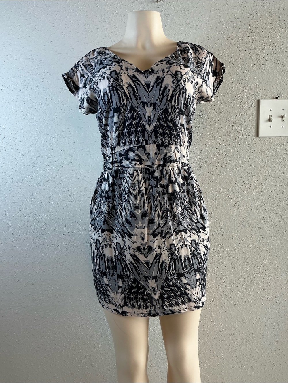 Angie Black and White V-Neck Mini Dress